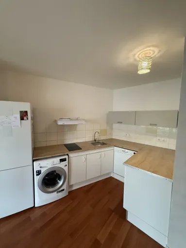 Une cuisine optimisée et moderne chez une cliente satisfaite, Clermont-Ferrand, DOME HABITAT RÉNOV