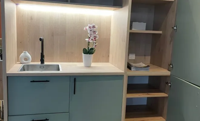 Présentation d'une mini-cuisine installée par DOME HABITAT RENOV à Clermont-Ferrand, Clermont-Ferrand, DOME HABITAT RÉNOV