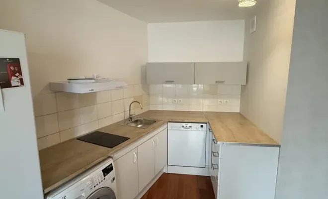 Une cuisine optimisée et moderne chez une cliente satisfaite, Clermont-Ferrand, DOME HABITAT RÉNOV