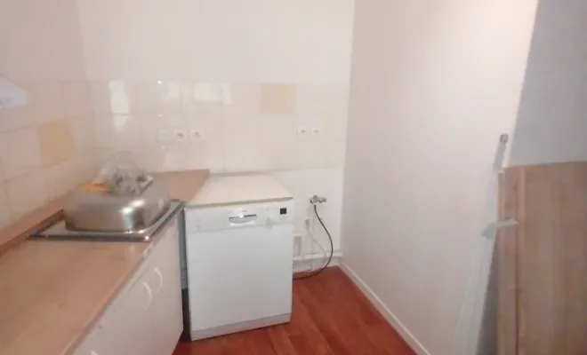 Une cuisine optimisée et moderne chez une cliente satisfaite, Clermont-Ferrand, DOME HABITAT RÉNOV