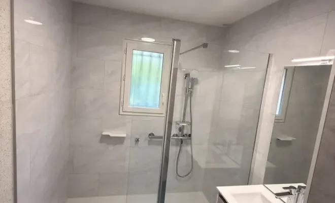 Rénovation d'une salle de bain à neuf dans le Puy de Dôme 63, Clermont-Ferrand, DOME HABITAT RÉNOV