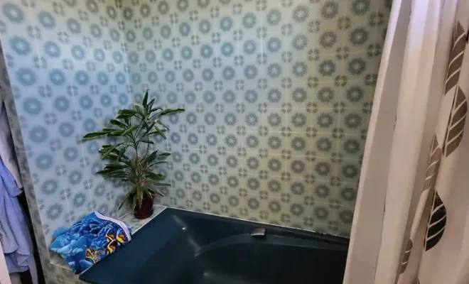 Présentation d'une salle de bain réalisée par Dom Habitat Rénov' à Clermont-Ferrand, Clermont-Ferrand, DOME HABITAT RÉNOV