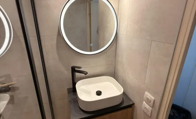 Réalisation d'une salle de bain à Gerzat, Clermont-Ferrand, DOME HABITAT RÉNOV