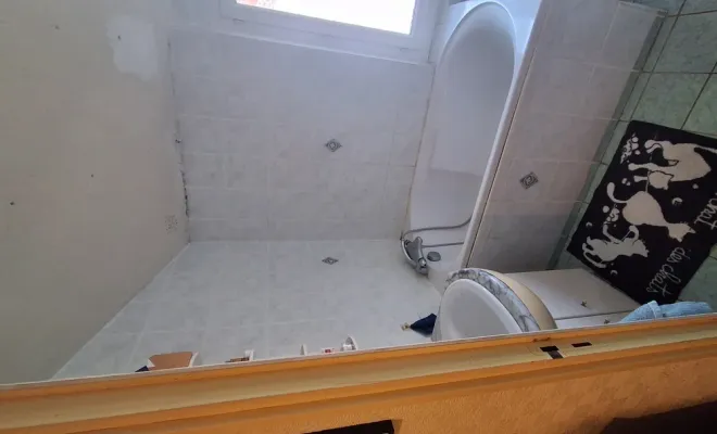 Réalisation d'une salle de bain à Thiers dans le Puy-de-Dôme, Clermont-Ferrand, DOME HABITAT RÉNOV