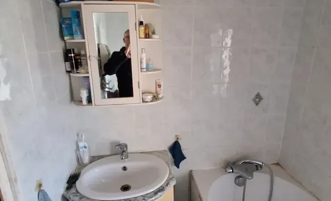 Réalisation d'une salle de bain à Thiers dans le Puy-de-Dôme, Clermont-Ferrand, DOME HABITAT RÉNOV