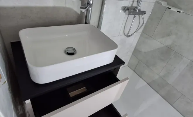 Réalisation d'une salle de bain à Thiers dans le Puy-de-Dôme, Clermont-Ferrand, DOME HABITAT RÉNOV