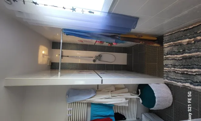 Remplacement d'une douche à l'italienne par une baignoire à Vichy, Clermont-Ferrand, DOME HABITAT RÉNOV