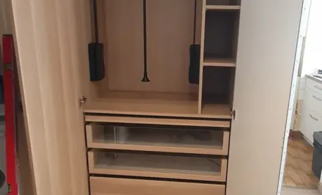 Un dressing sur mesure à Brioude : l'expertise de DOME HABITAT RÉNOV, Clermont-Ferrand, DOME HABITAT RÉNOV