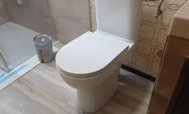 Dom Adapt Conseils réalise une douche PMR à Riom, Clermont-Ferrand, DOME HABITAT RÉNOV