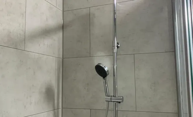 Dom Adapt conseils à réaliser une douche PMR à Clermont-Ferrand, Clermont-Ferrand, DOME HABITAT RÉNOV