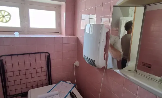 DOME HABITAT RÉNOV transforme une salle de bain à Beaumont, Clermont-Ferrand, DOME HABITAT RÉNOV