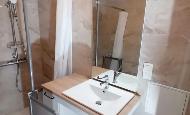 Rénovation d'un appartement à Clermont-Ferrand pour une personne en situation de handicap, Clermont-Ferrand, DOME HABITAT RÉNOV